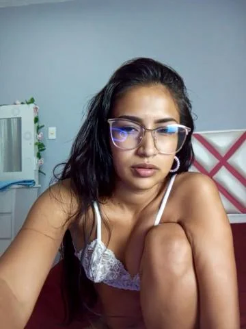 AnnieFtMikeyStripchat Porn Cam 2023-10-12