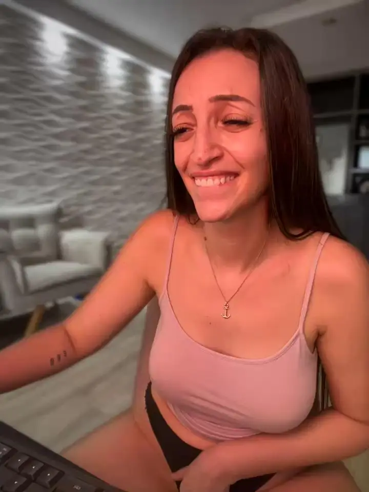BellelouiseStripchat Porn Cam 2024-02-11