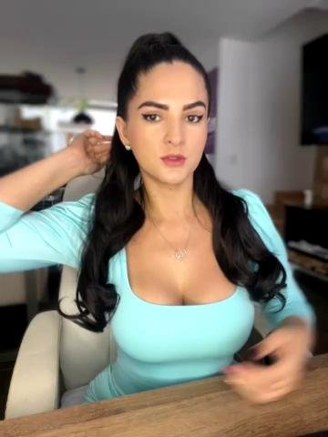 Carolina_NovoaStripchat Porn Cam 2023-12-08