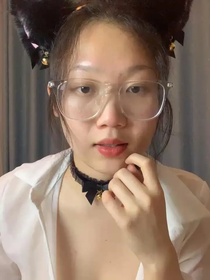 Cassie-123WStripchat Porn Cam 2024-01-20