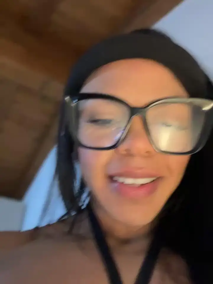 Charly_Stripchat Porn Cam 2023-12-31