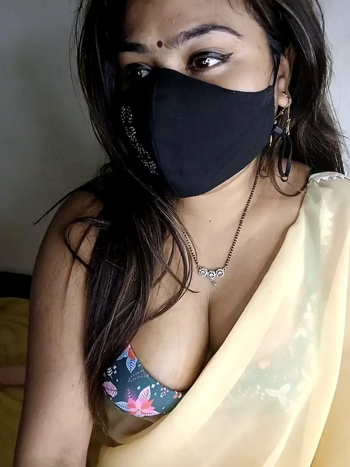Cutee__crazyStripchat Porn Cam 2023-12-28