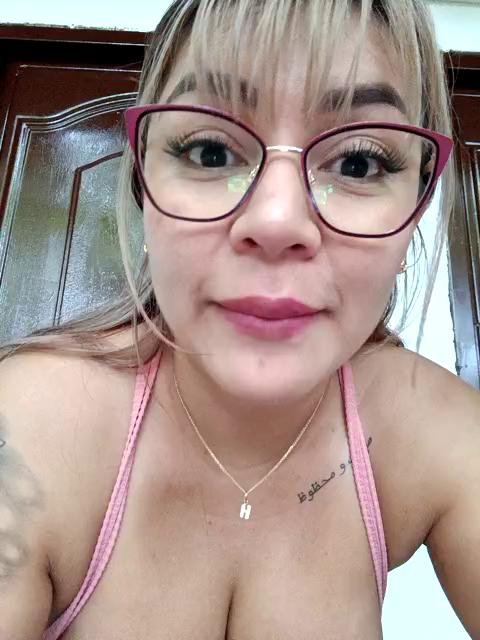 DIANITA_1988Stripchat Porn Cam 2023-09-18