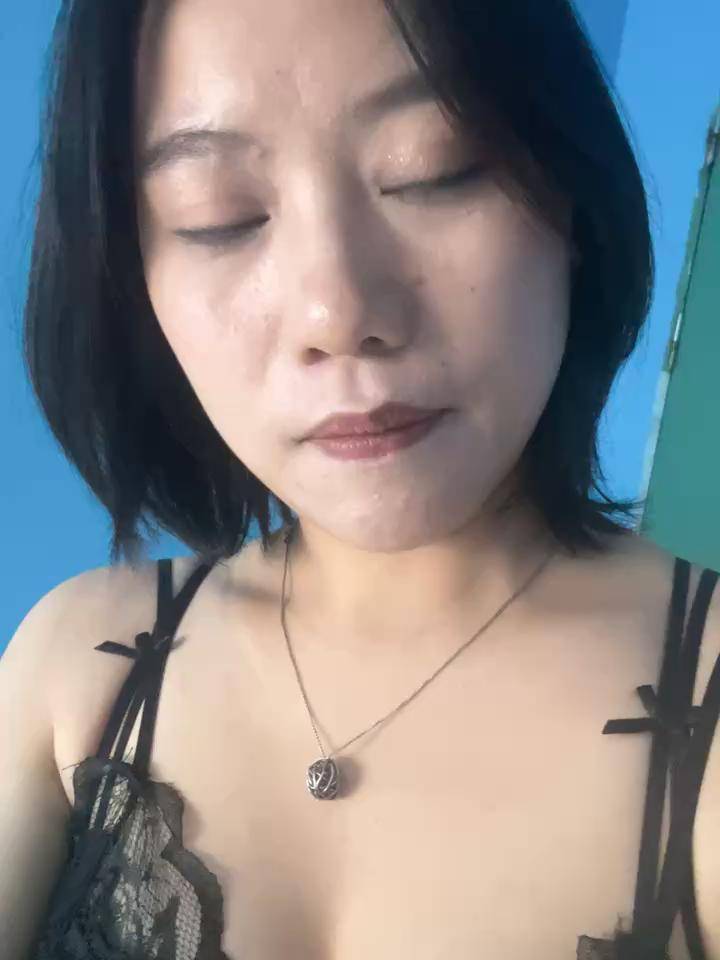 Eliza-EStripchat Porn Cam 2023-12-31