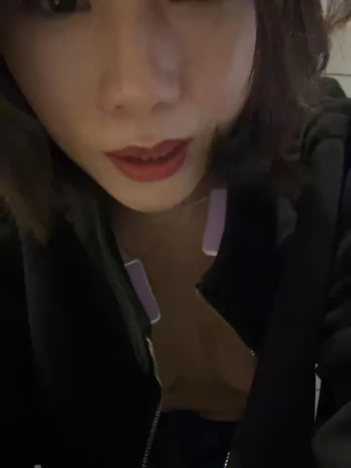Eliza-EStripchat Porn Cam 2024-01-03