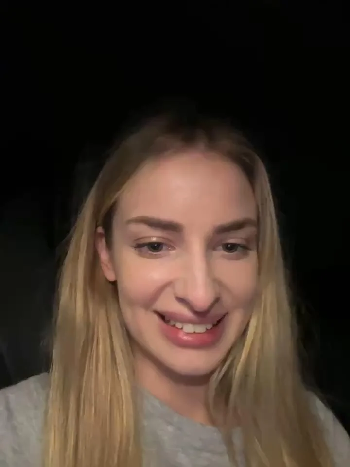 EvieEvansStripchat Porn Cam 2024-02-25
