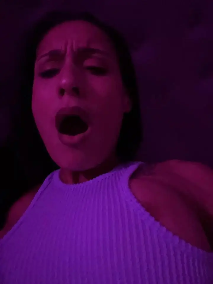 FerrariFrenchStripchat Porn Cam 2024-01-14