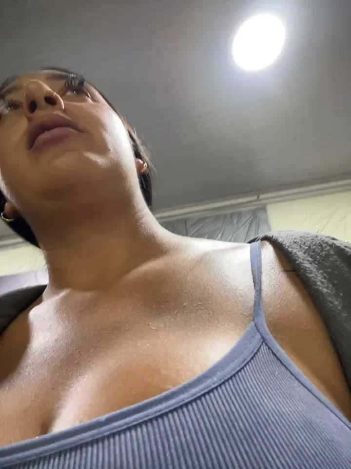 HannahoffStripchat Porn Cam 2024-01-09