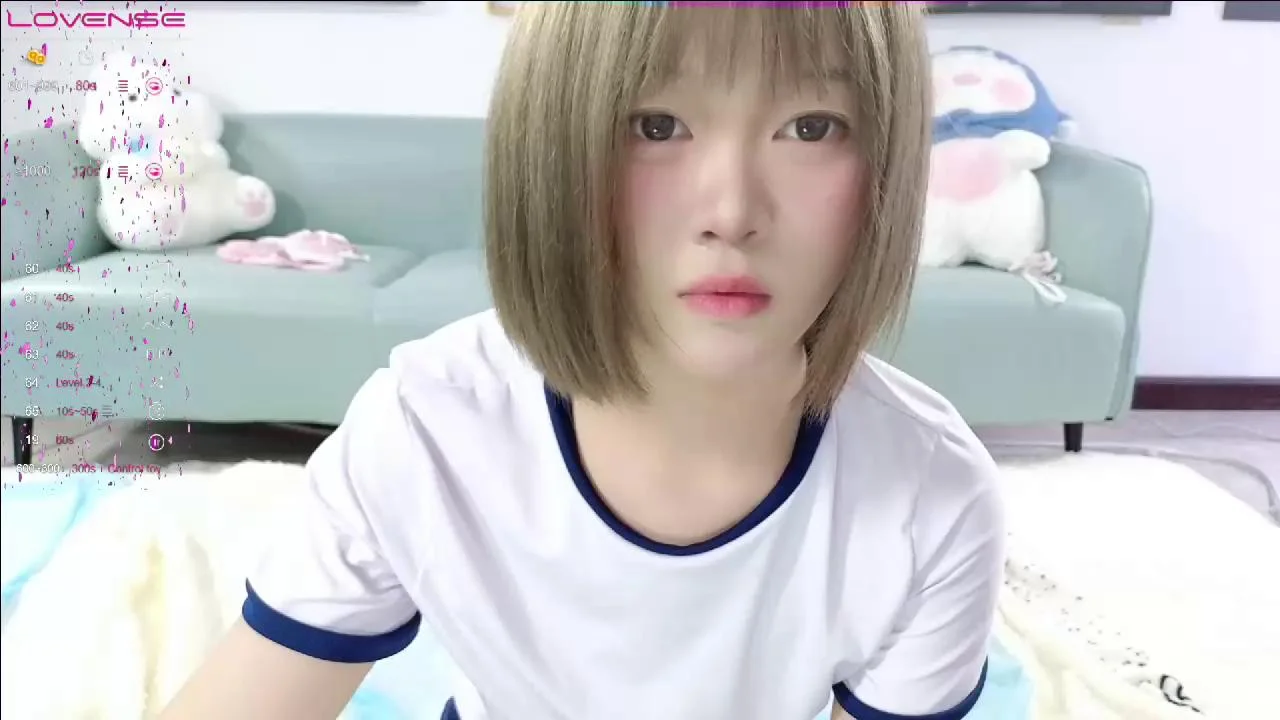 Huihui-66Stripchat Porn Cam 2023-12-31