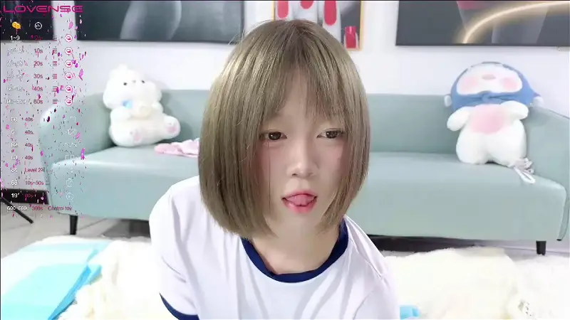 Huihui-66Stripchat Porn Cam 2023-12-31