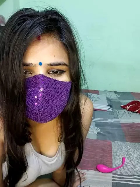 Indian_hotmilfsStripchat Porn Cam 2023-11-27