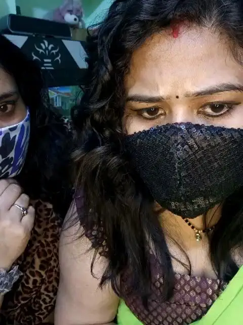 Indian_hotmilfsStripchat Porn Cam 2024-01-07