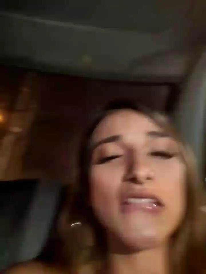 Jessy-SamStripchat Porn Cam 2023-12-27