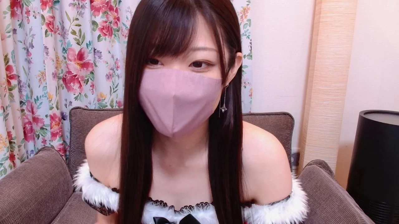 Kii_tannStripchat Porn Cam 2023-12-28