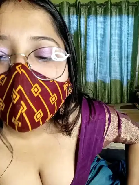Lisa_bhabiStripchat Porn Cam 2023-09-25