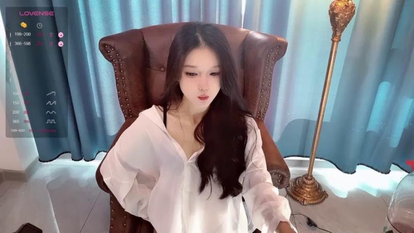 Lucy_1811Stripchat Porn Cam 2023-12-08