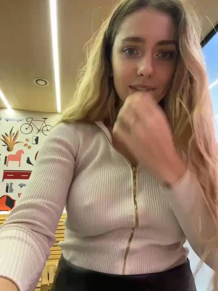 MariiDStripchat Porn Cam 2023-11-25
