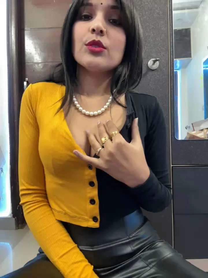 Meenakshi-Stripchat Porn Cam 2023-12-30