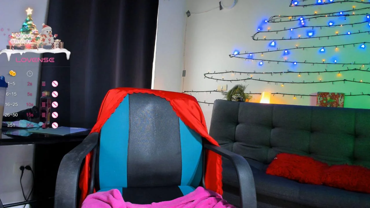 Megan_blue7Stripchat Porn Cam 2023-12-25