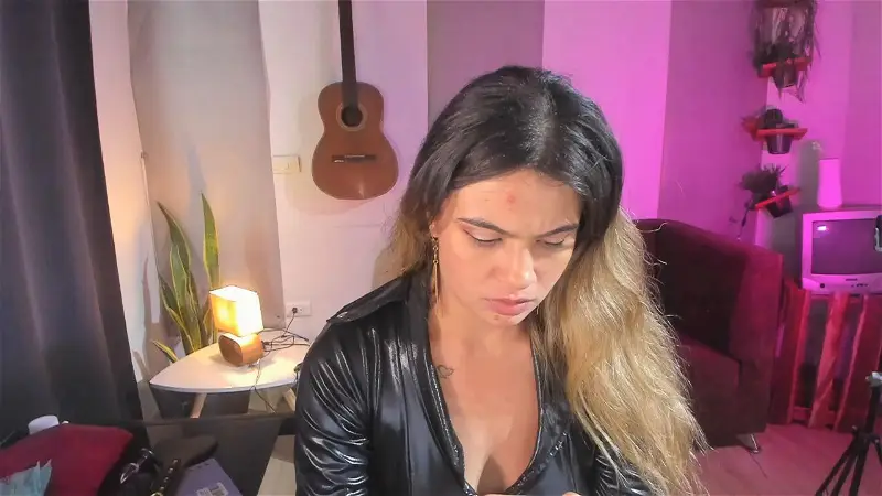 Megan_blue7Stripchat Porn Cam 2024-02-03