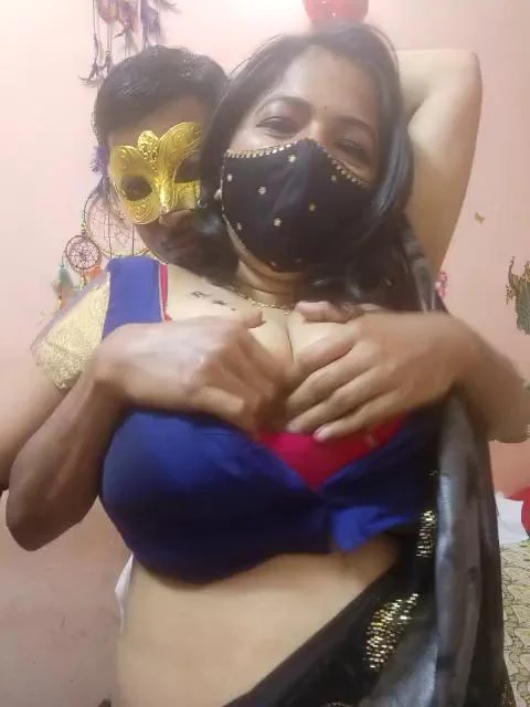 Night_PariStripchat Porn Cam 2023-09-28