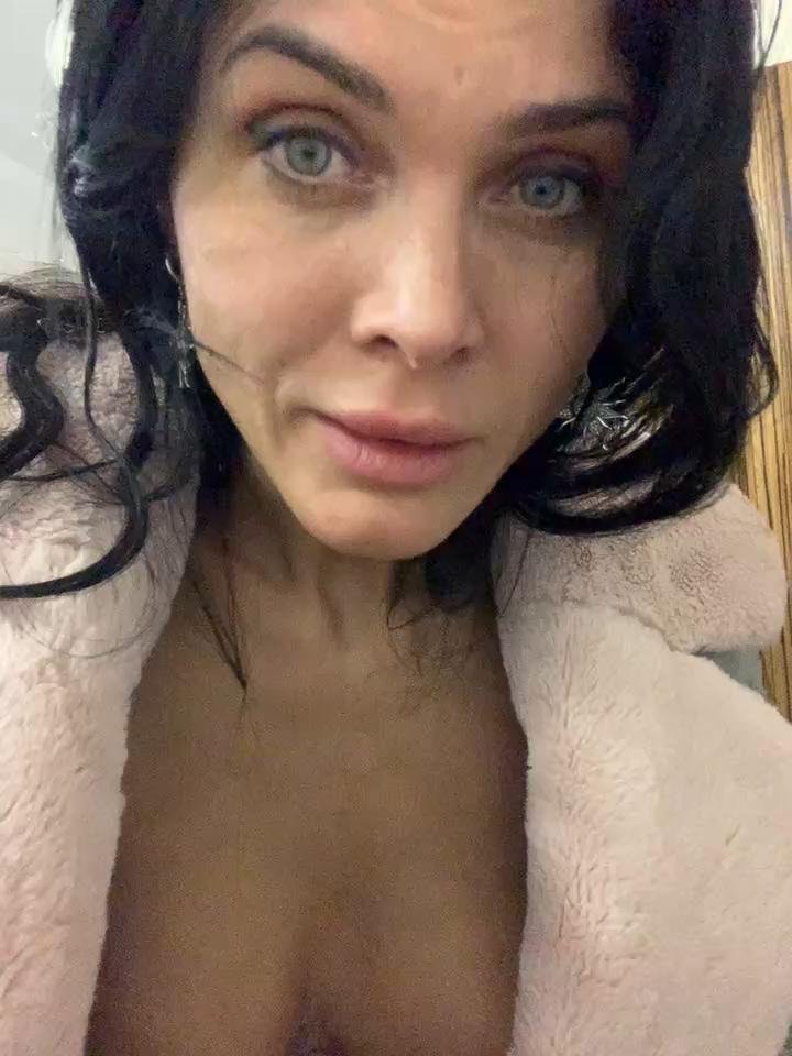North-CarolinaStripchat Porn Cam 2023-12-31