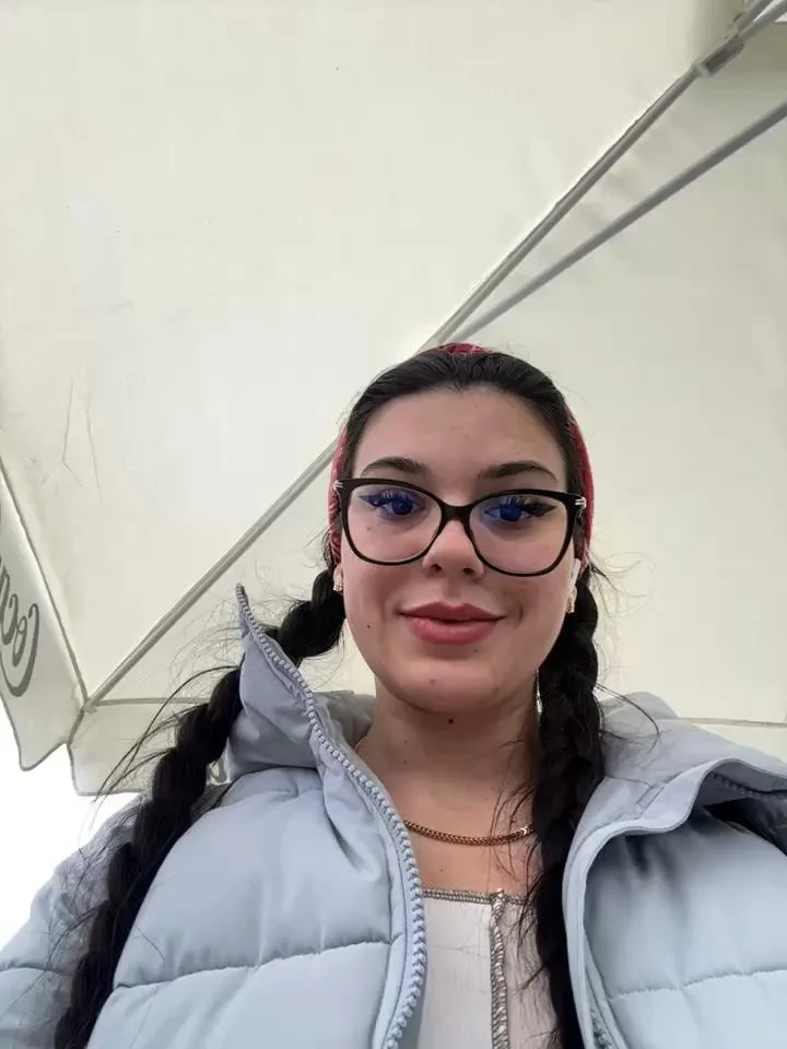 RedAssHottieStripchat Porn Cam 2024-01-15