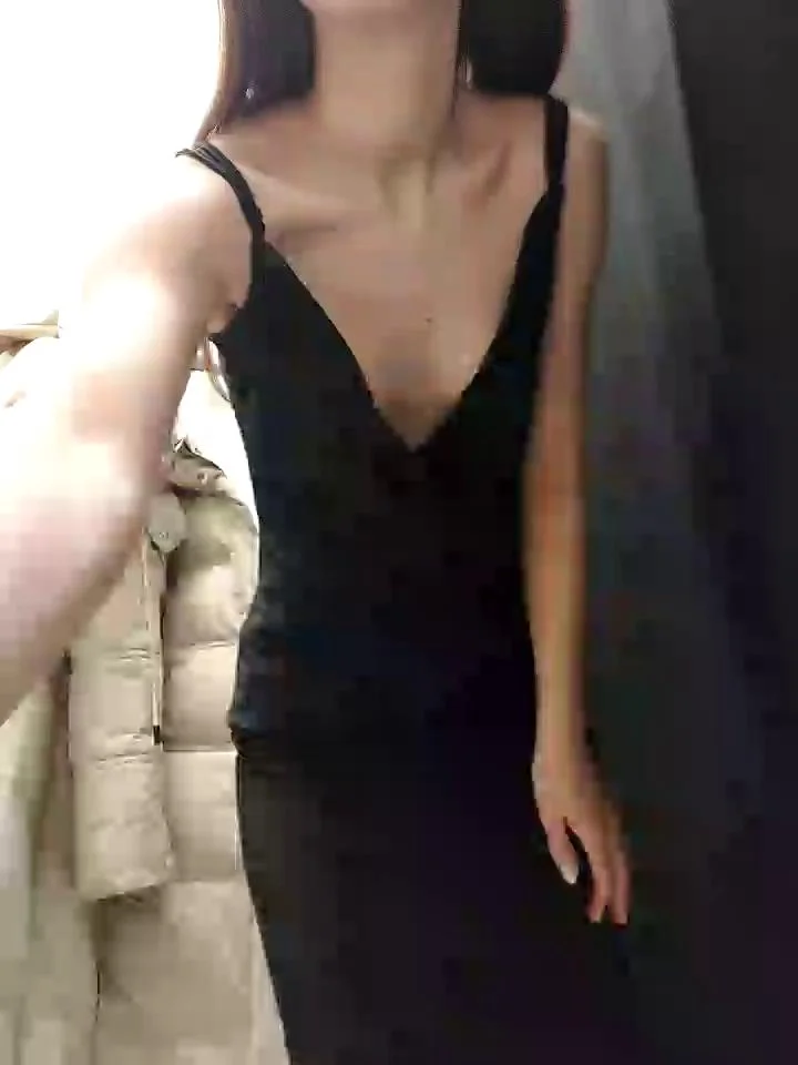 RiskyLolaStripchat Porn Cam 2024-01-18