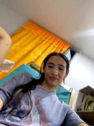 SaraTeen1Stripchat Porn Cam 2023-10-02
