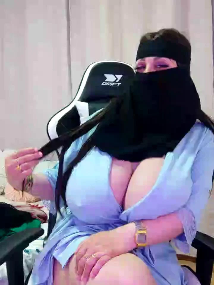 Sosoarabe123Stripchat Porn Cam 2024-02-03