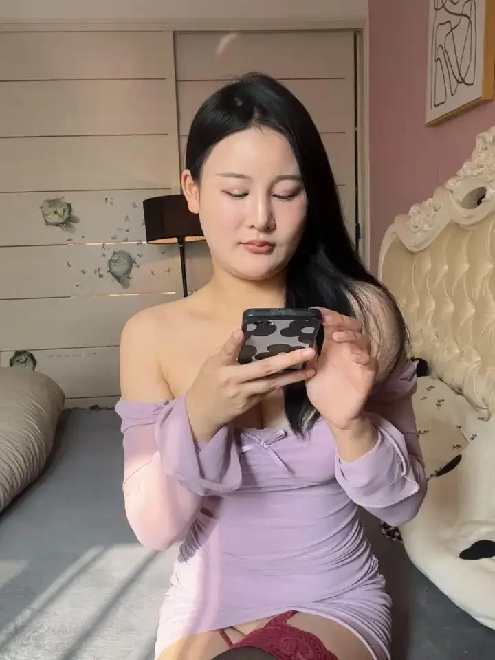 Utcnm1Stripchat Porn Cam 2024-01-20