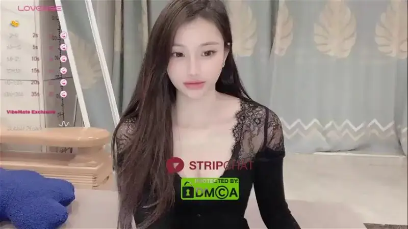 V_VickyStripchat Porn Cam 2023-11-28
