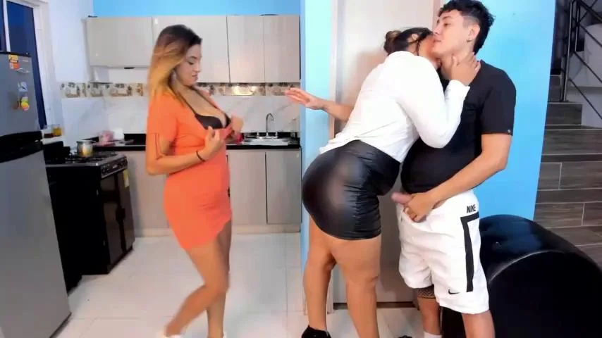 Xx_hothouseStripchat Porn Cam 2023-09-24