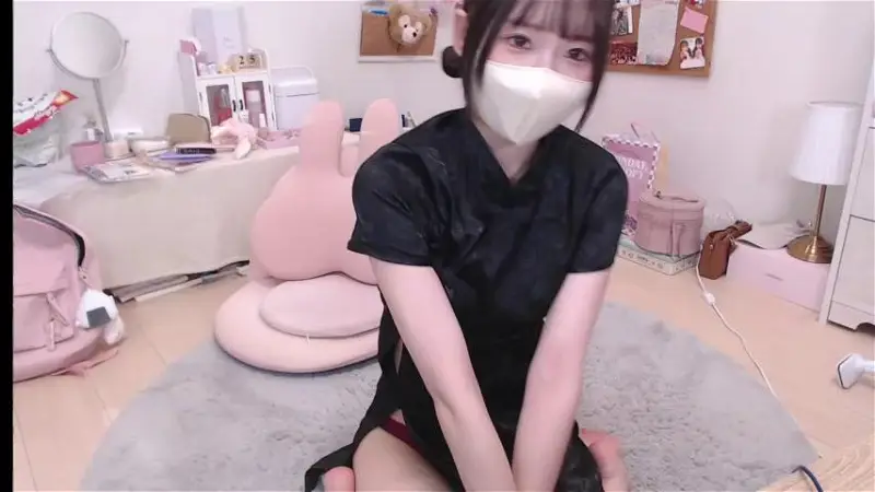 Yui-ChStripchat Porn Cam 2023-11-24