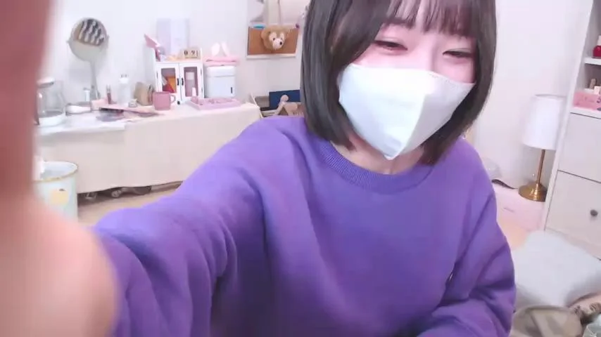 Yui-ChStripchat Porn Cam 2023-12-09