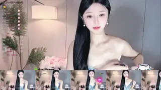 Dotsu_xhenStripchat Porn Cam 2024-04-27