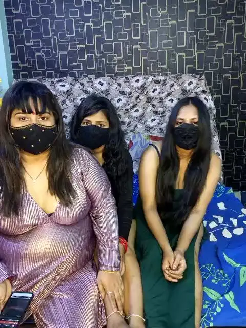 Indian_hotmilfsStripchat Porn Cam 2024-06-08