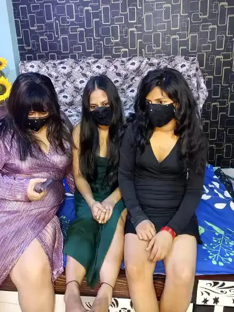 Indian_hotmilfsStripchat Porn Cam 2024-06-08