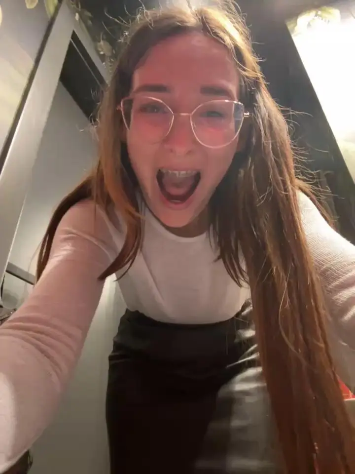 The_SnowwhiteeStripchat Porn Cam 2024-06-08