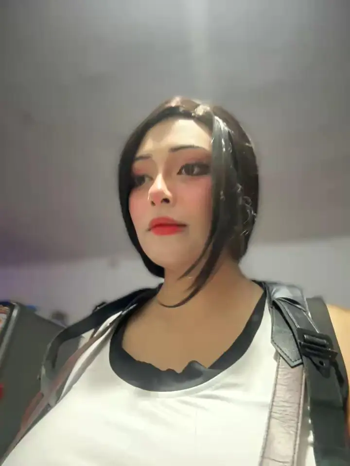 Seraphine23Stripchat Porn Cam 2024-06-10