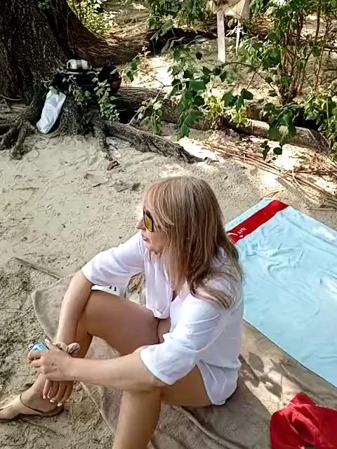 Dad___momStripchat Porn Cam 2024-06-18