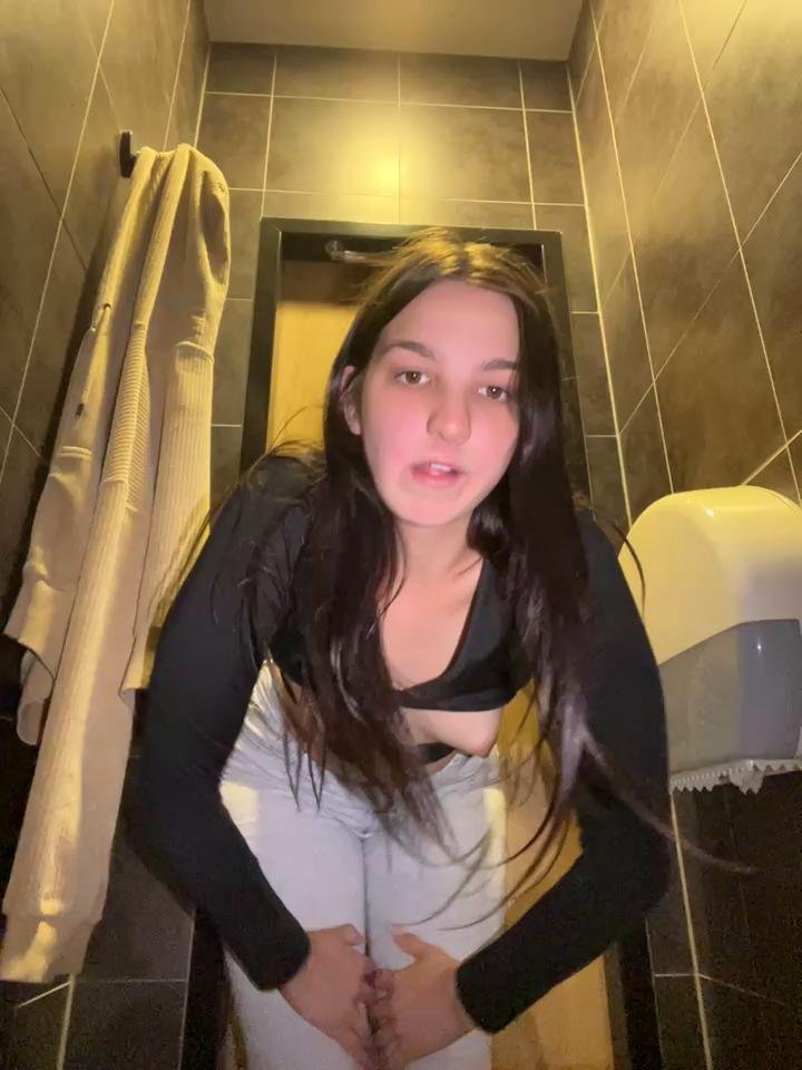 DoriDeluxe66Stripchat Porn Cam 2024-06-18