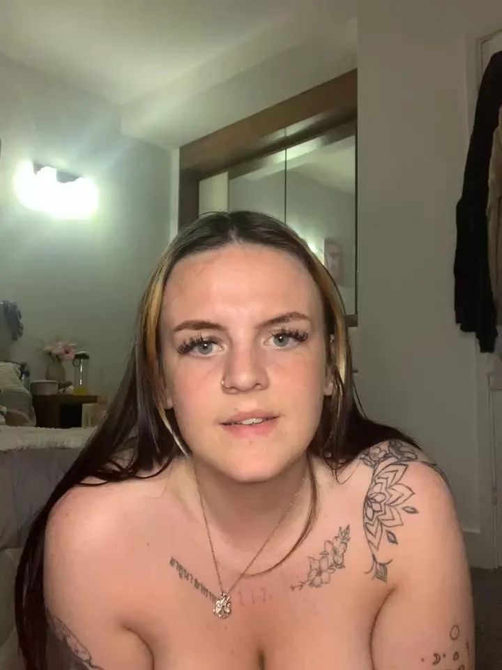 KerriTurnerStripchat Porn Cam 2024-06-18