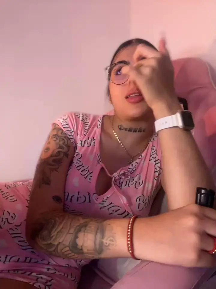 Sarasanders_4Stripchat Porn Cam 2024-06-18