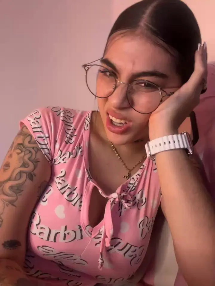 Sarasanders_4Stripchat Porn Cam 2024-06-18