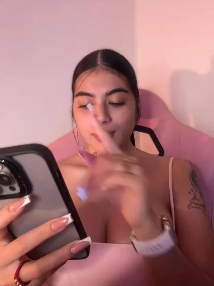 Sarasanders_4Stripchat Porn Cam 2024-06-18