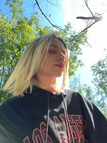 SSSATIVA_modelStripchat Porn Cam 2024-06-18