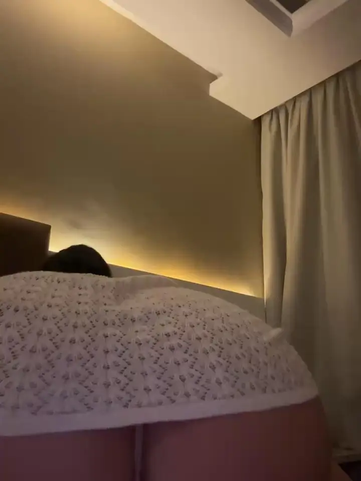Young_hot_momStripchat Porn Cam 2024-06-18