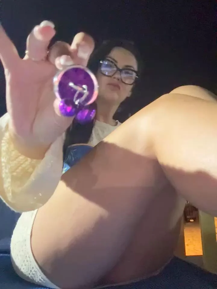 Young_hot_momStripchat Porn Cam 2024-06-18