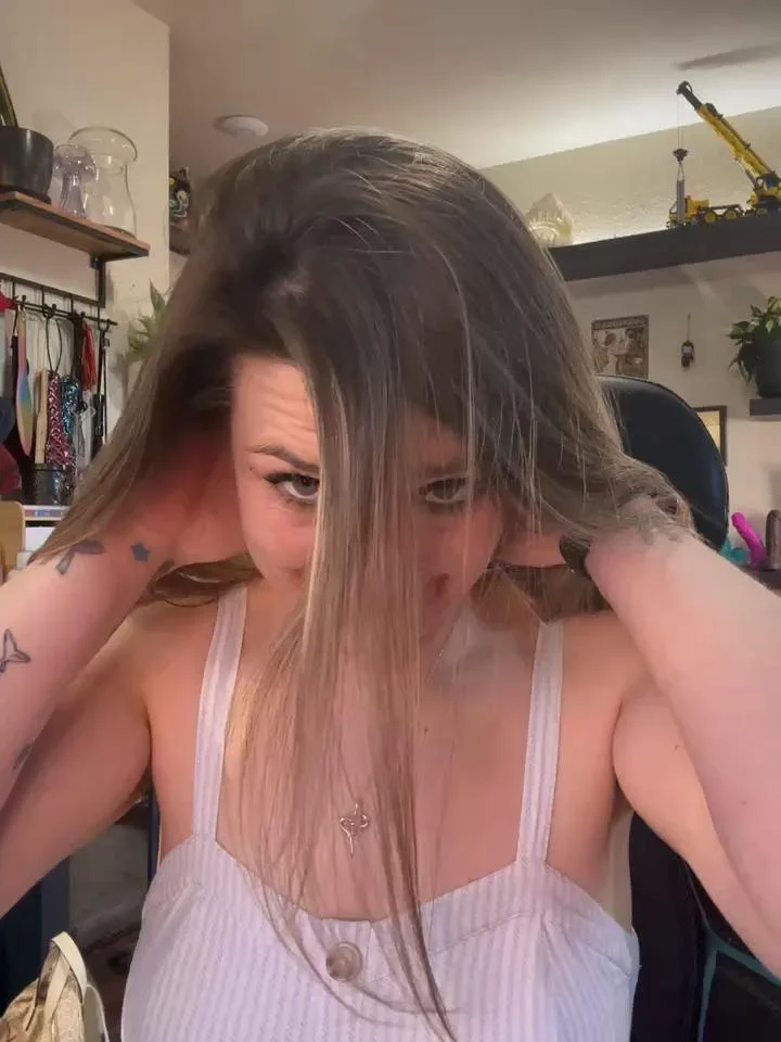 LadyLena1Stripchat Porn Cam 2024-06-19